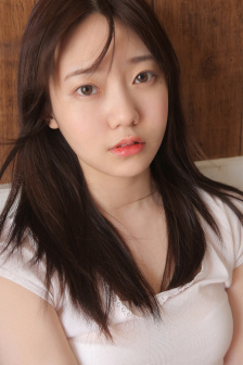 老公出去上班老婆练瑜伽